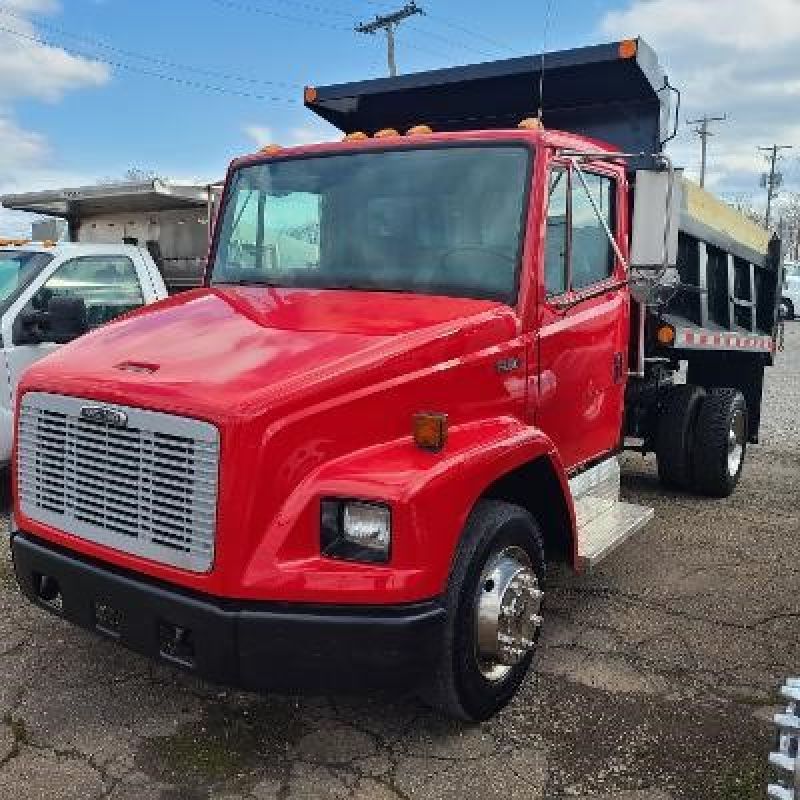 2000 FREIGHTLINER FL60 7001009991