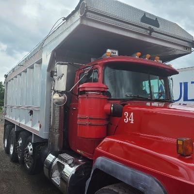 2003 MACK RD688S 7271085215