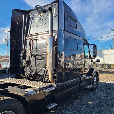 2007 VOLVO VNL64T780 8004519893