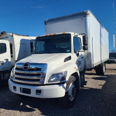 2017 HINO 268 - Brechbuhler Truck Sales