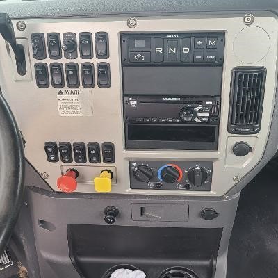 2018 MACK PINNACLE CXU613 8022577068