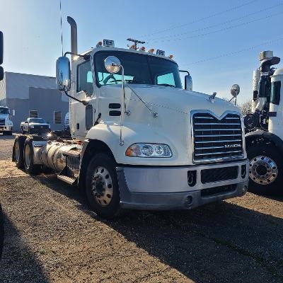 2016 MACK PINNACLE CXU613 8022582761