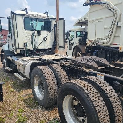 2016 MACK PINNACLE CXU613 8028271512