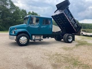 1998 FREIGHTLINER FL70 8032749083