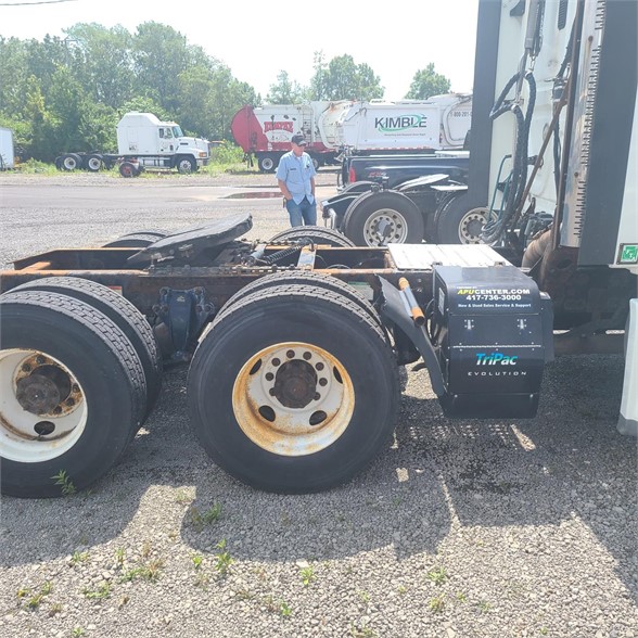 2012 FREIGHTLINER CASCADIA 125 8037442096