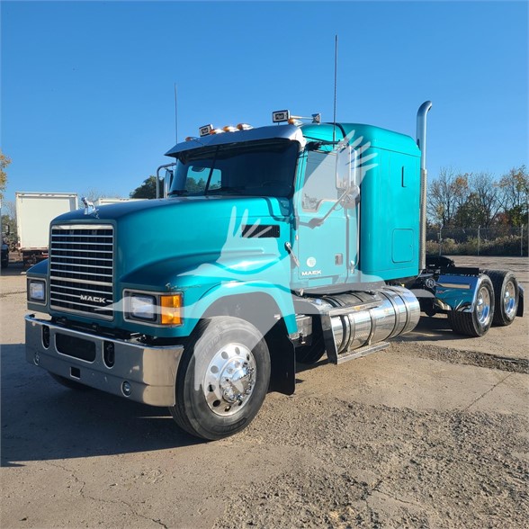 2016 MACK PINNACLE CHU613 8044849417