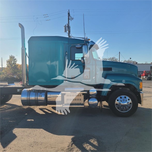 2016 MACK PINNACLE CHU613 8044849429