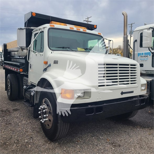 1996 INTERNATIONAL 4700 8044952921