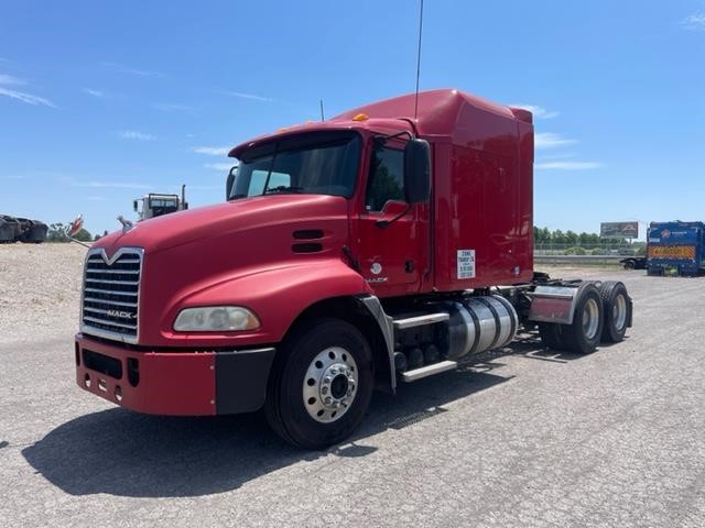 2012 MACK PINNACLE CXU613 - Brechbuhler Truck Sales