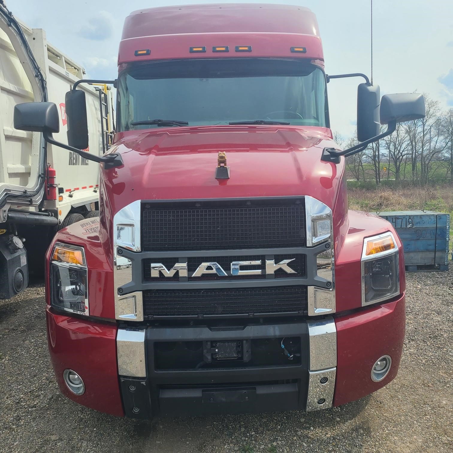 2019 MACK ANTHEM 64T 9000773363