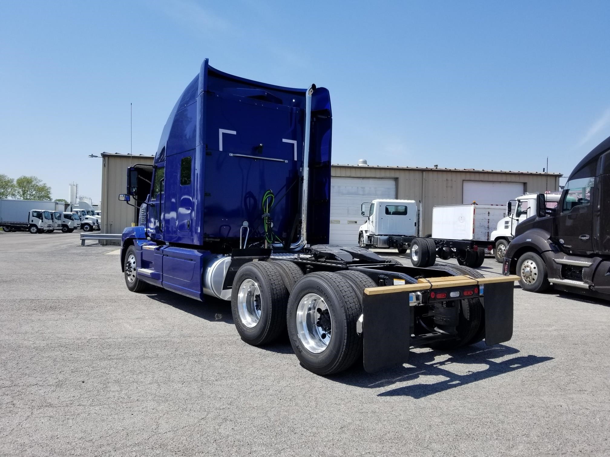 2025 MACK ANTHEM 64T 9004254529