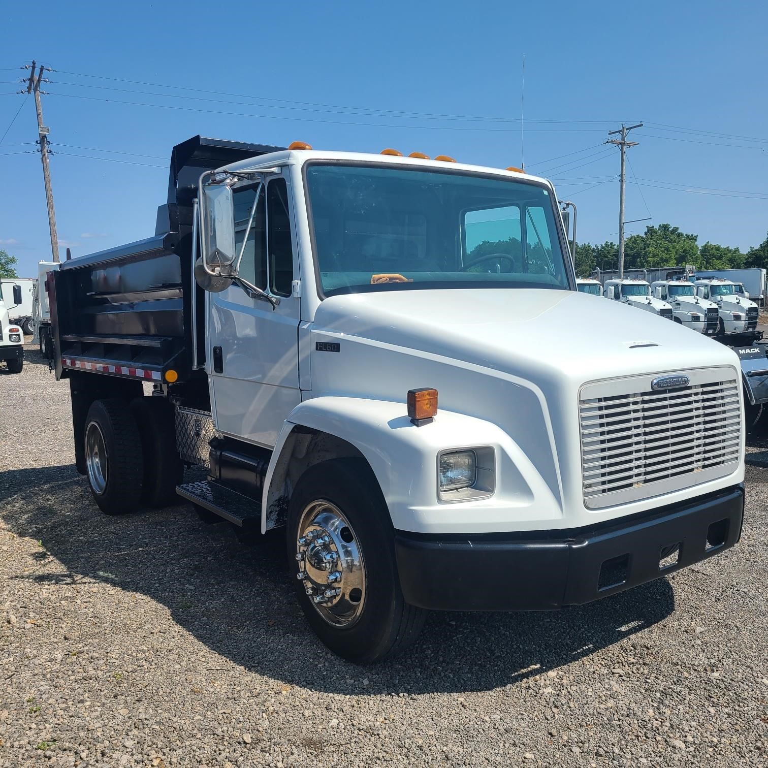 1999 FREIGHTLINER FL60 9015292238