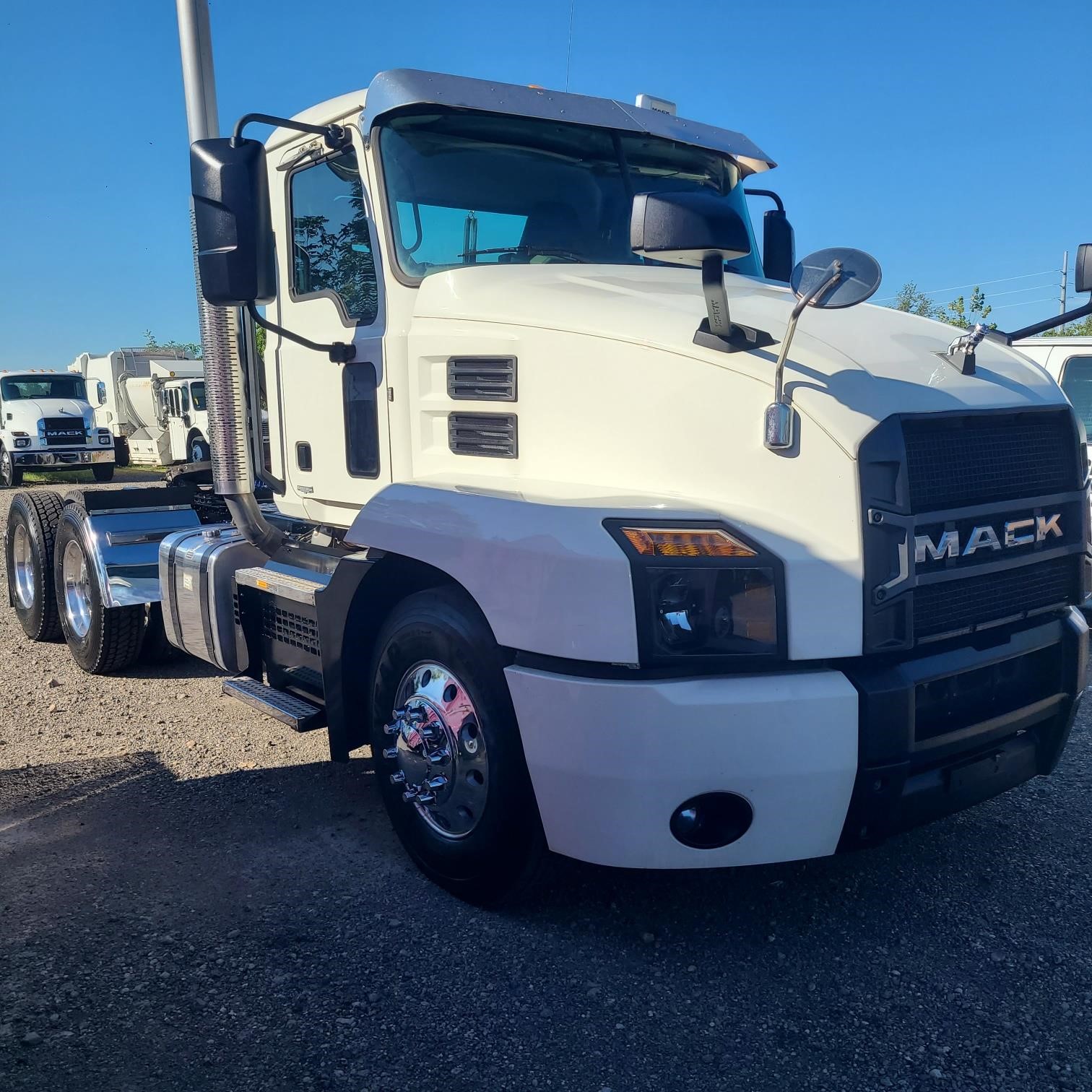 2020 MACK ANTHEM 64T 9021864088