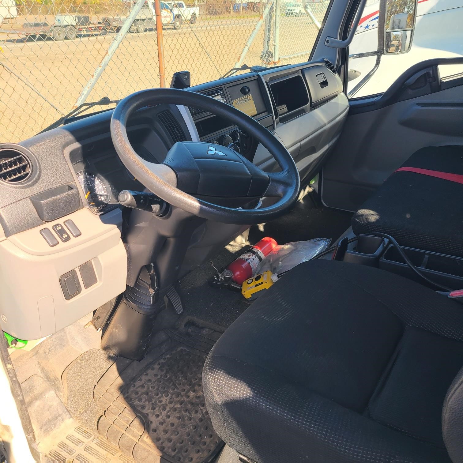 2019 MITSUBISHI FUSO FE160 9027301314