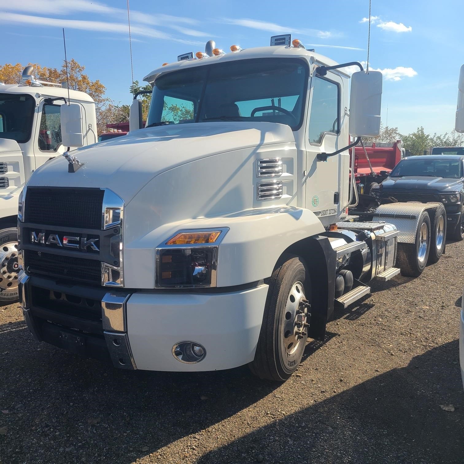 2019 MACK ANTHEM 64T 9027452608