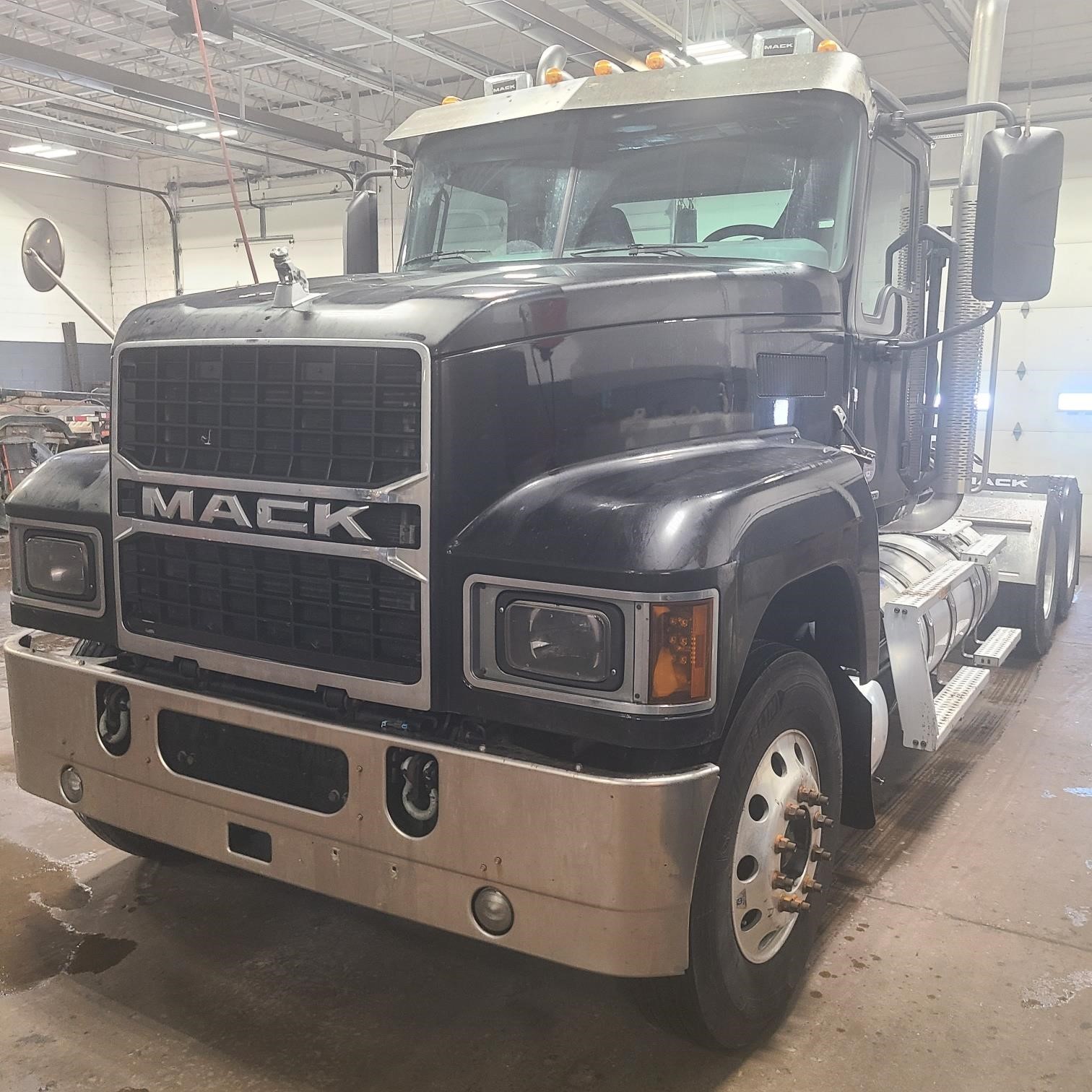 2021 MACK PINNACLE 64T 9037309717