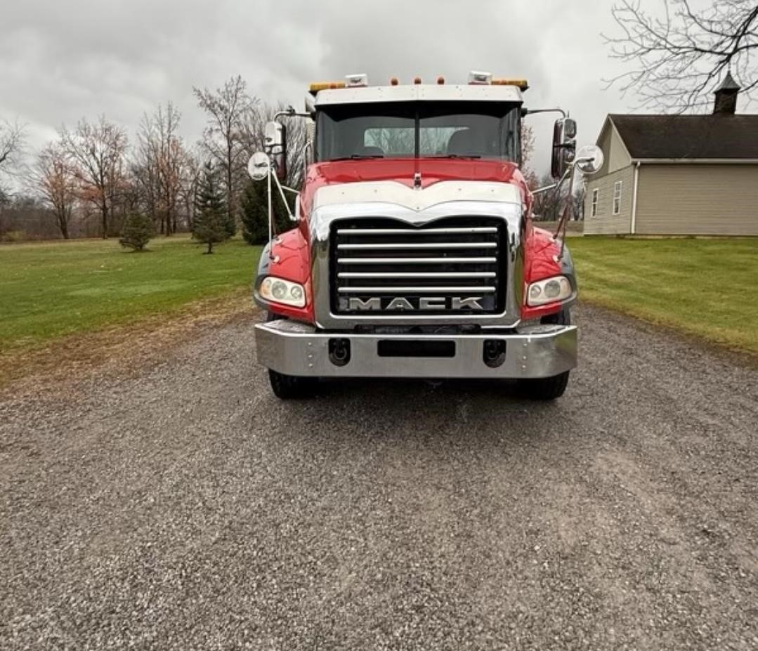 2012 MACK GRANITE GU713 9037927696