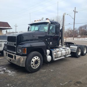 2021 MACK PINNACLE 64T 9037902741